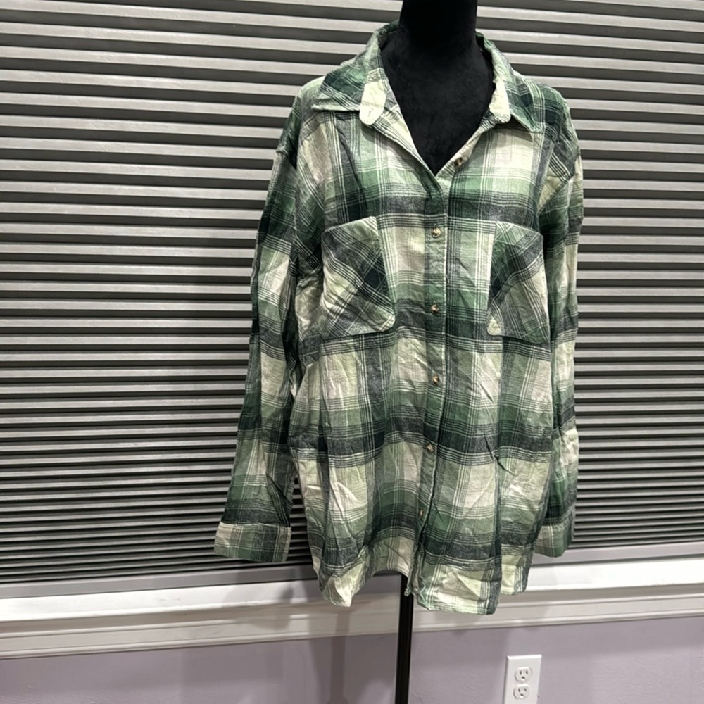Long sleeve shirt